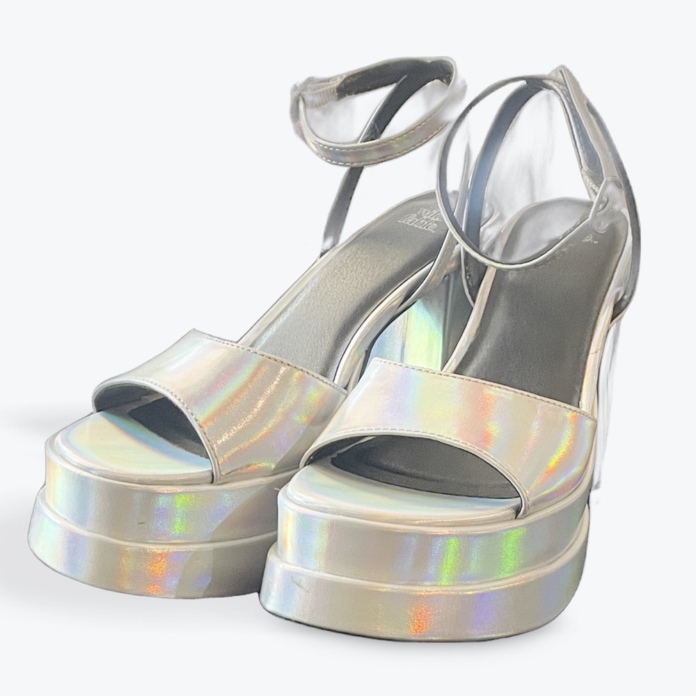 Women's Alessia Platform Heels -
Wild Fable Silver 6.5